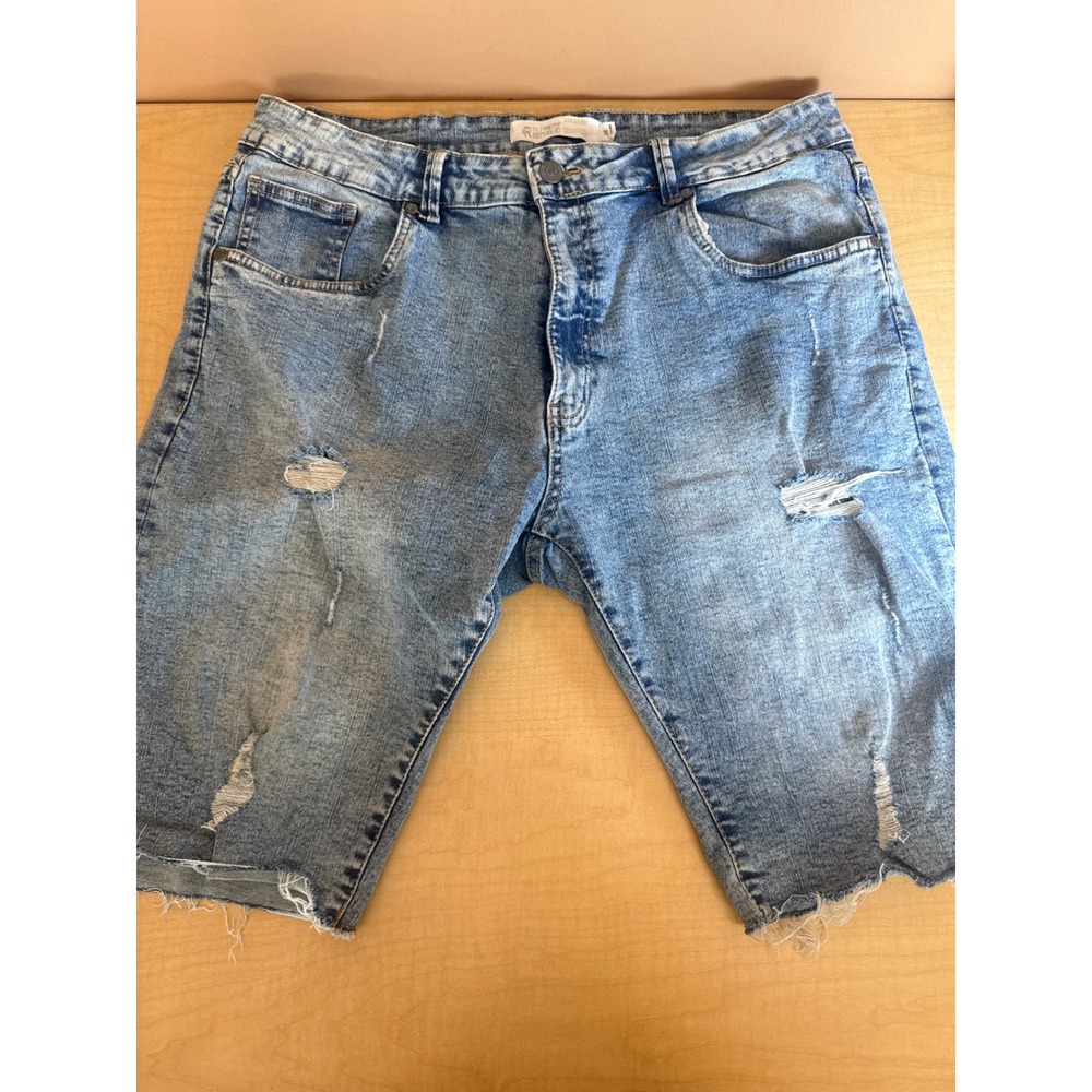 Refinery Republic Mens Distressed Denim Shorts Light Wash Ripped Cut Off Size 36